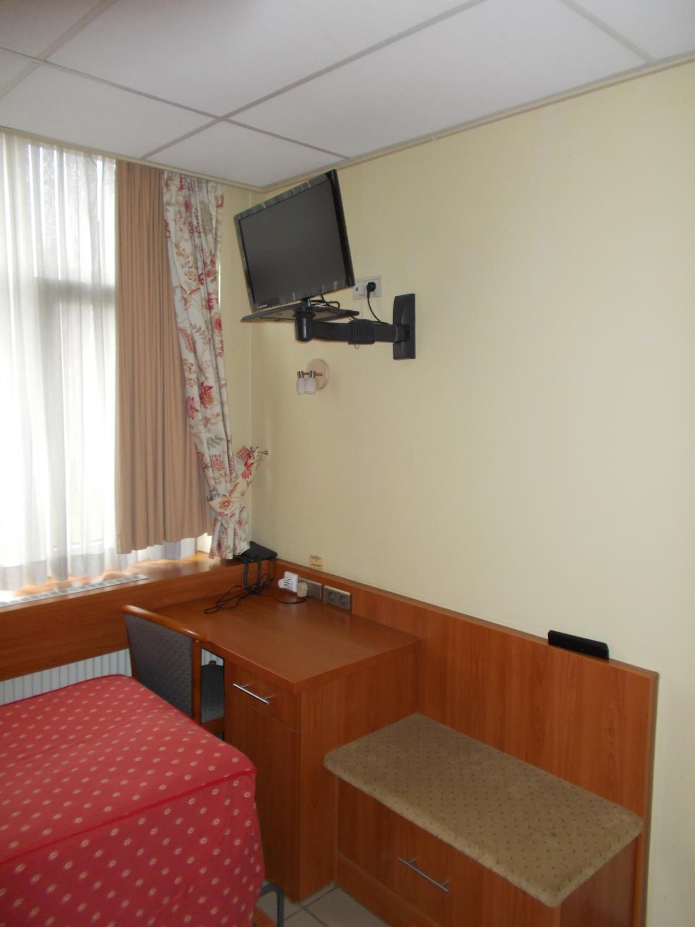 Hotel De Venne 7/50