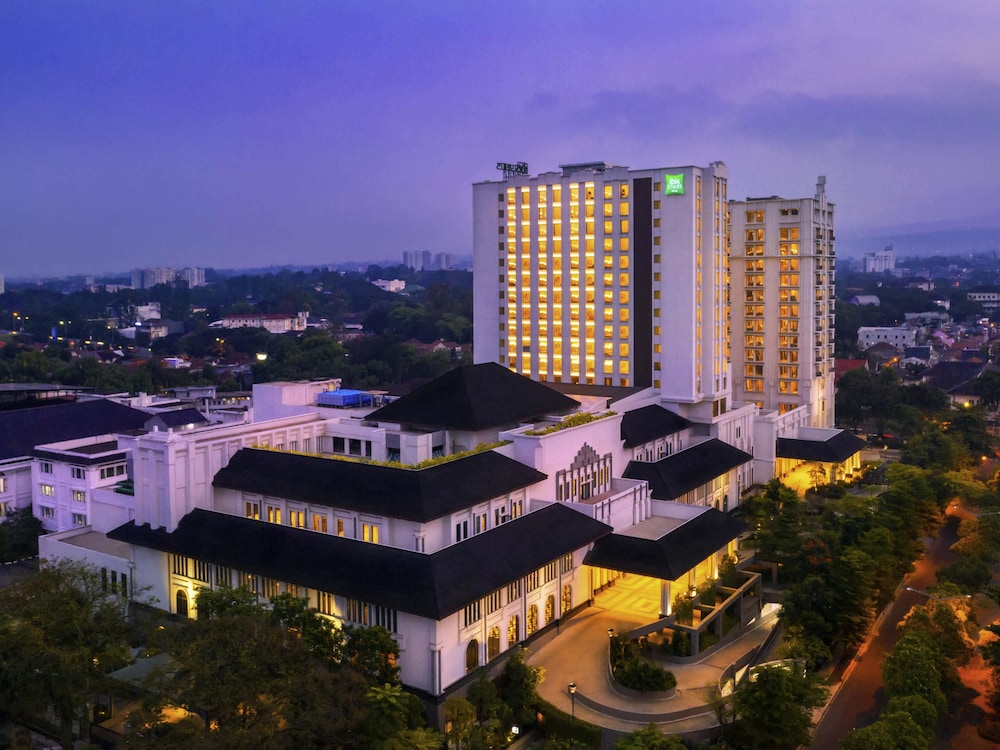 ibis Styles Bandung Grand Central 2/51