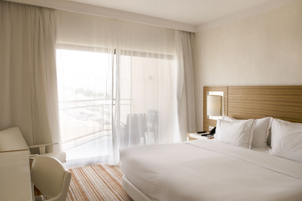 جناح جونيور بسرير كينج، Real Marina Hotel & Spa 4/7