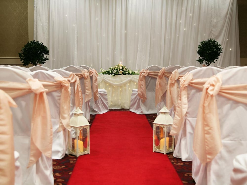 The Green Isle Sure Hotel Collection By Best Western 33/65