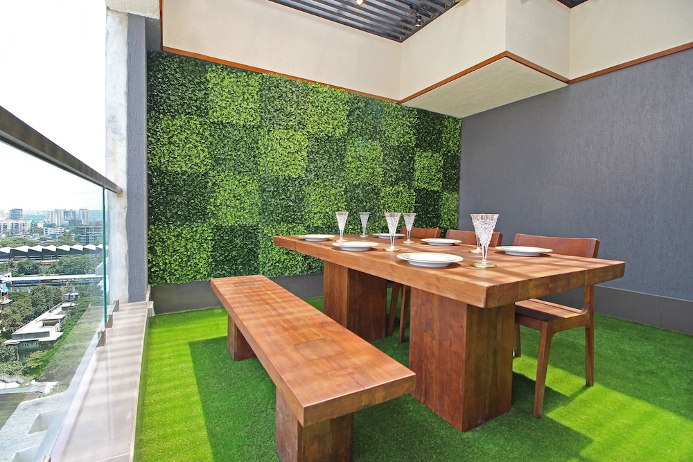 Theory9 Premium Serviced Apartments Khar 35/50
