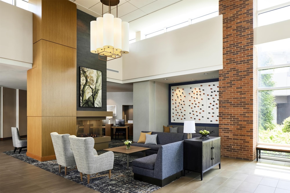 Hyatt Place New York/Yonkers 10/66