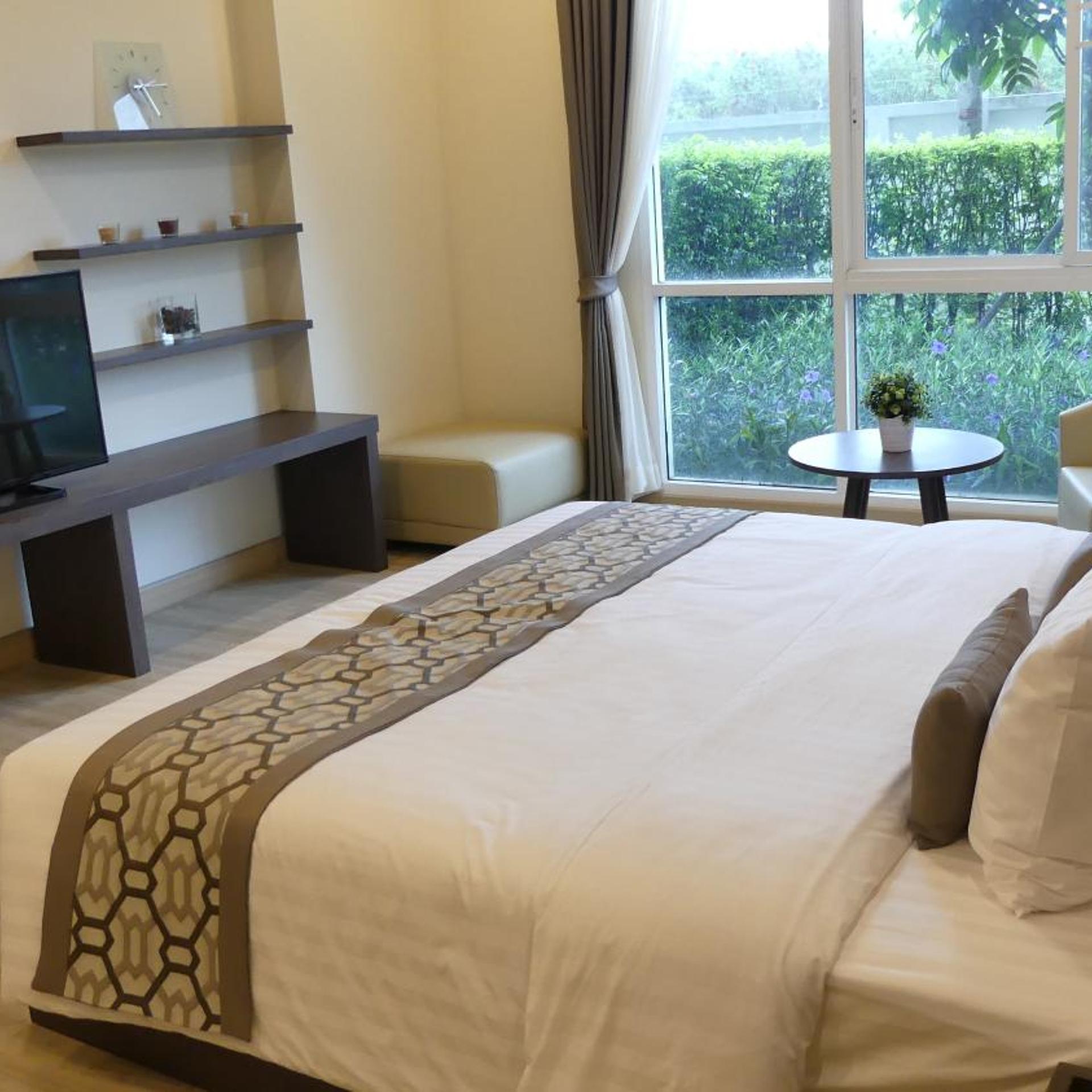 Garden Suite، The Garden 304 2/8
