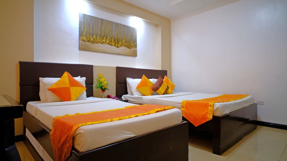 Boracay Holiday Resort 24/66