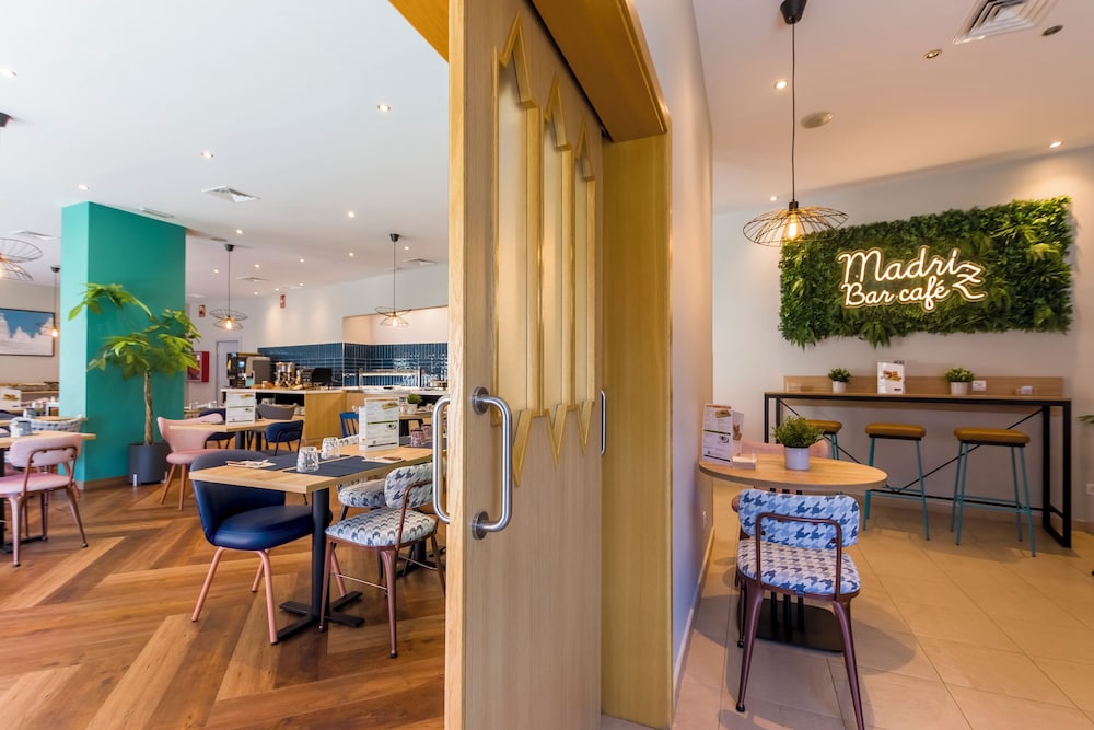 Travelodge Madrid Alcala De Henares 34/50