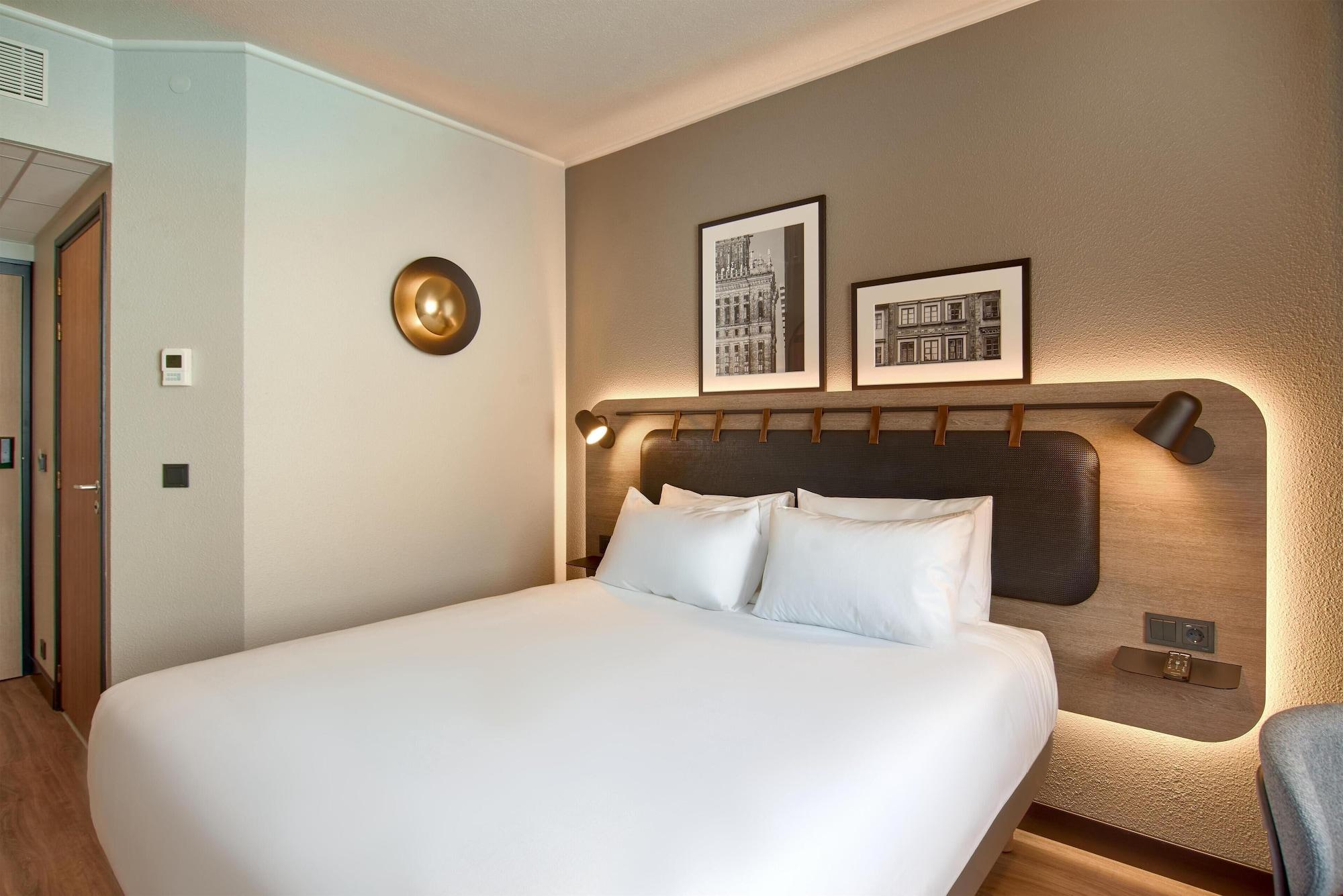 Standard, Multiple Beds