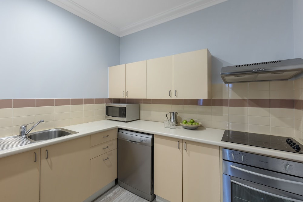 Nesuto Woolloomooloo Apartment Hotel 23/72