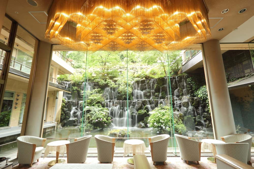Hotel Futaba 5/50