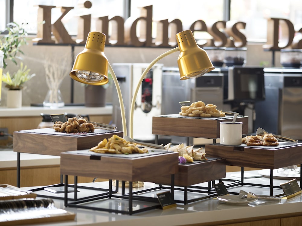 Kindness Day Hotel 49/55