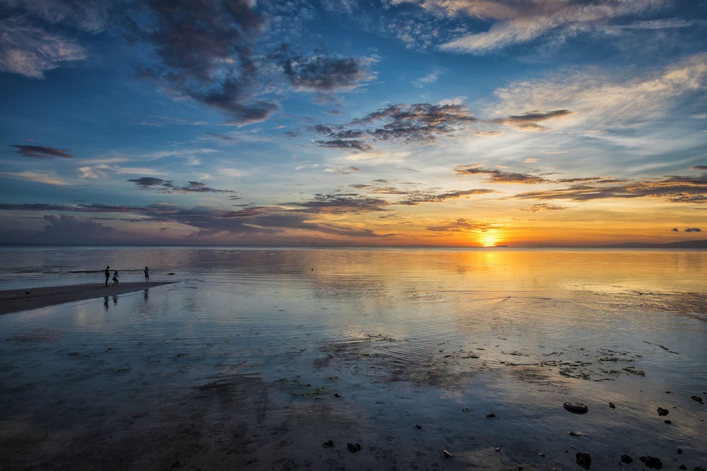 Salamangka Beach And Dive Resort 16/34