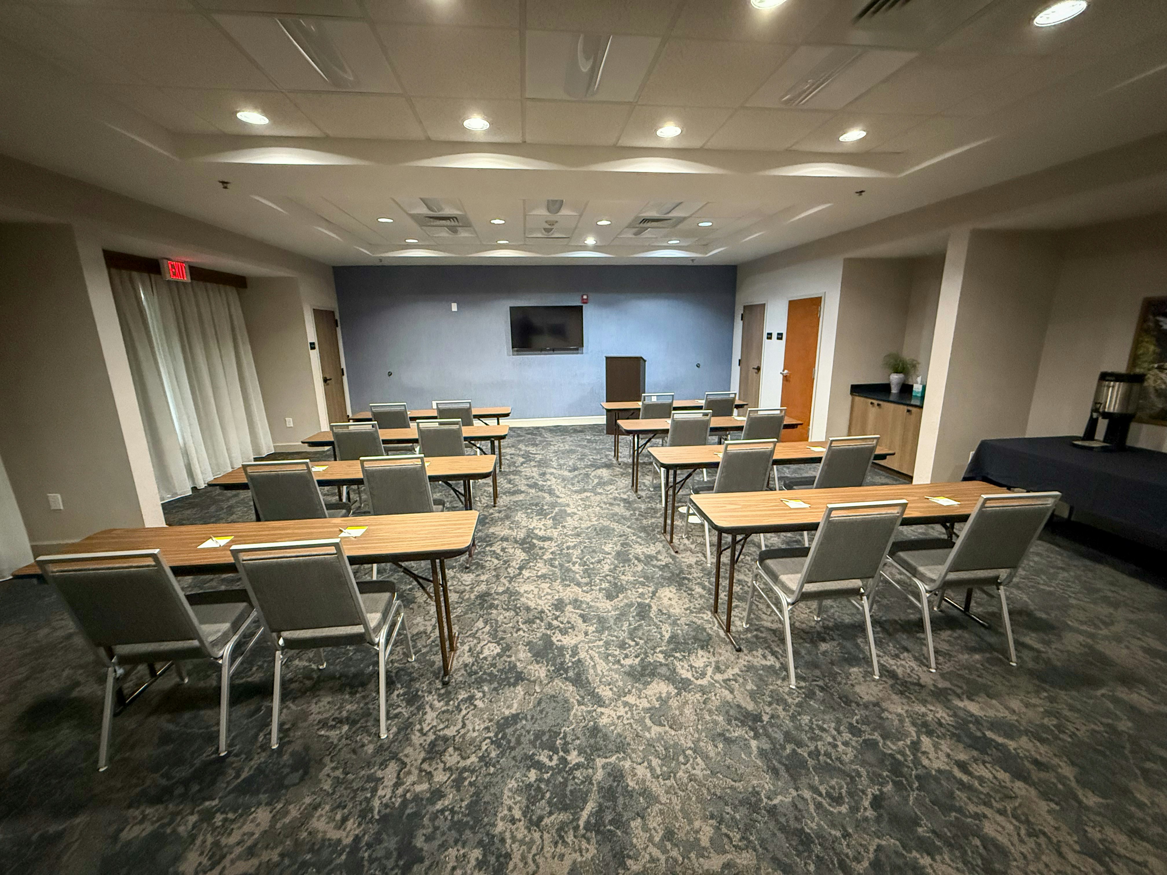 Hampton Inn Suites Cashiers Sapphire Valley 45/56