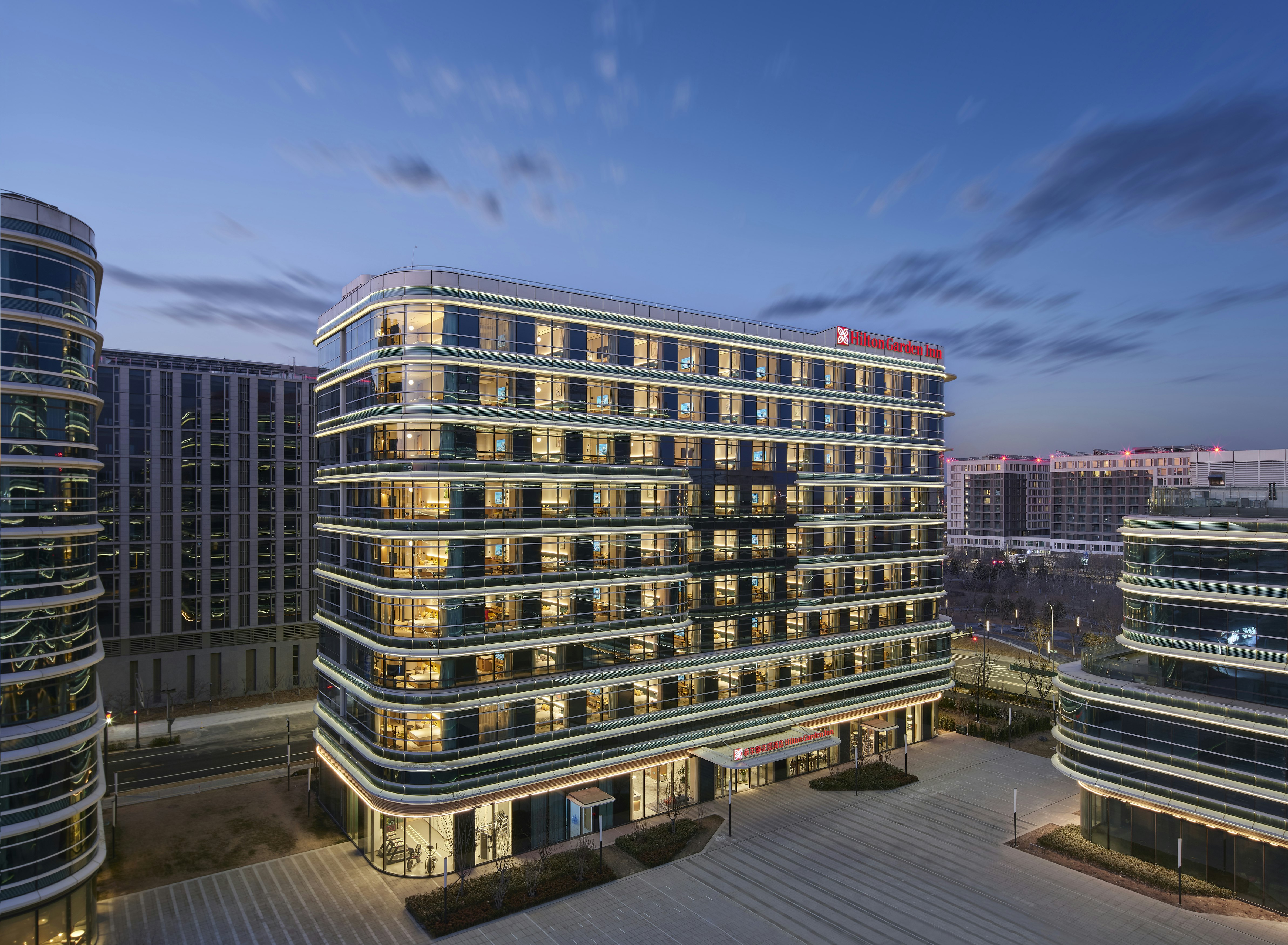 Hilton Garden Inn Beijing Daxing International Airport 2/12