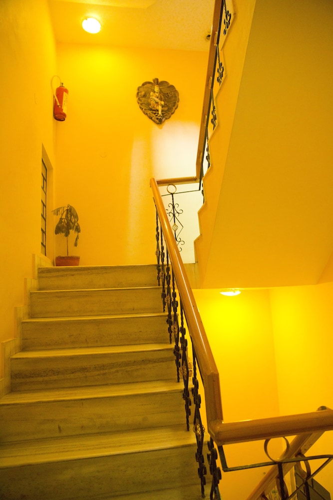 Hotel Ganesha 38/63