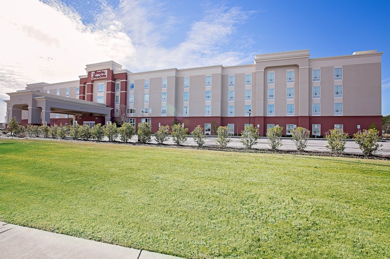 Hampton Inn Suites Jacksonville 23/25