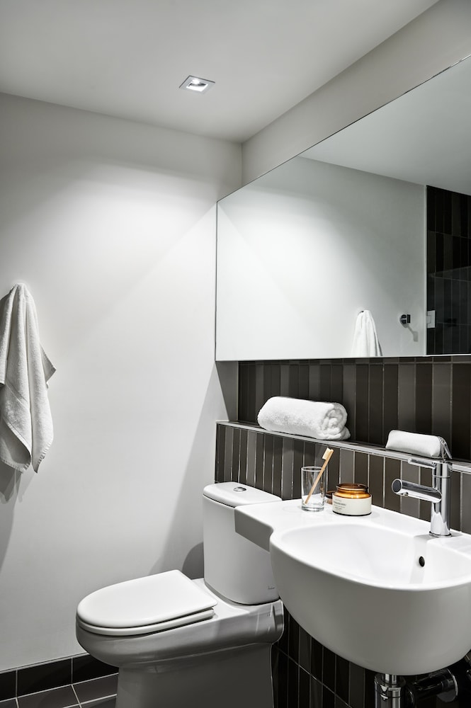 Dandenong Central Apartment Hotel (ex Punthill Dandenong) 16/35