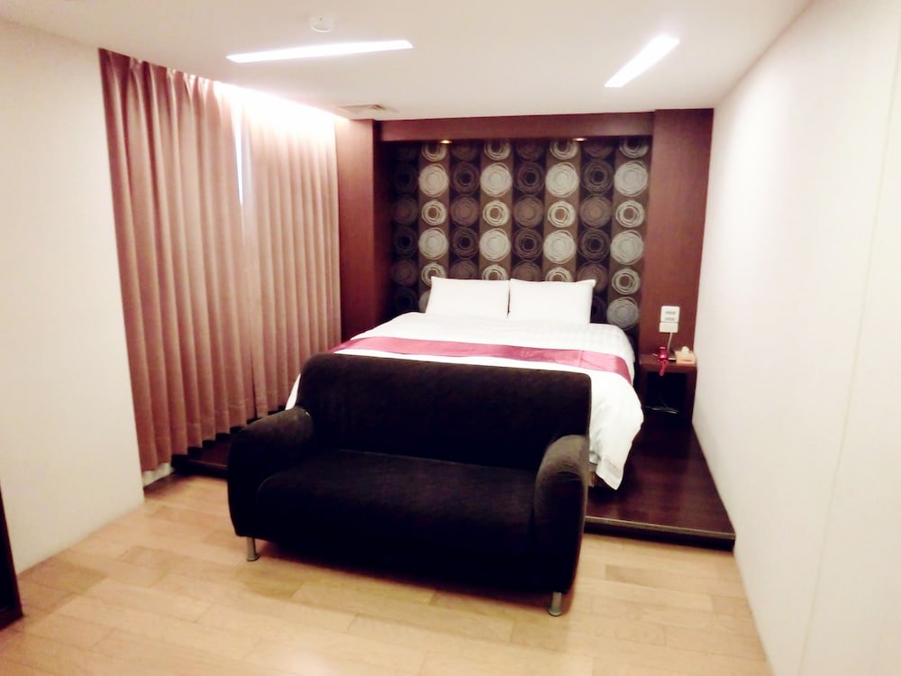 Everyday Hot Spring Hotel 34/65