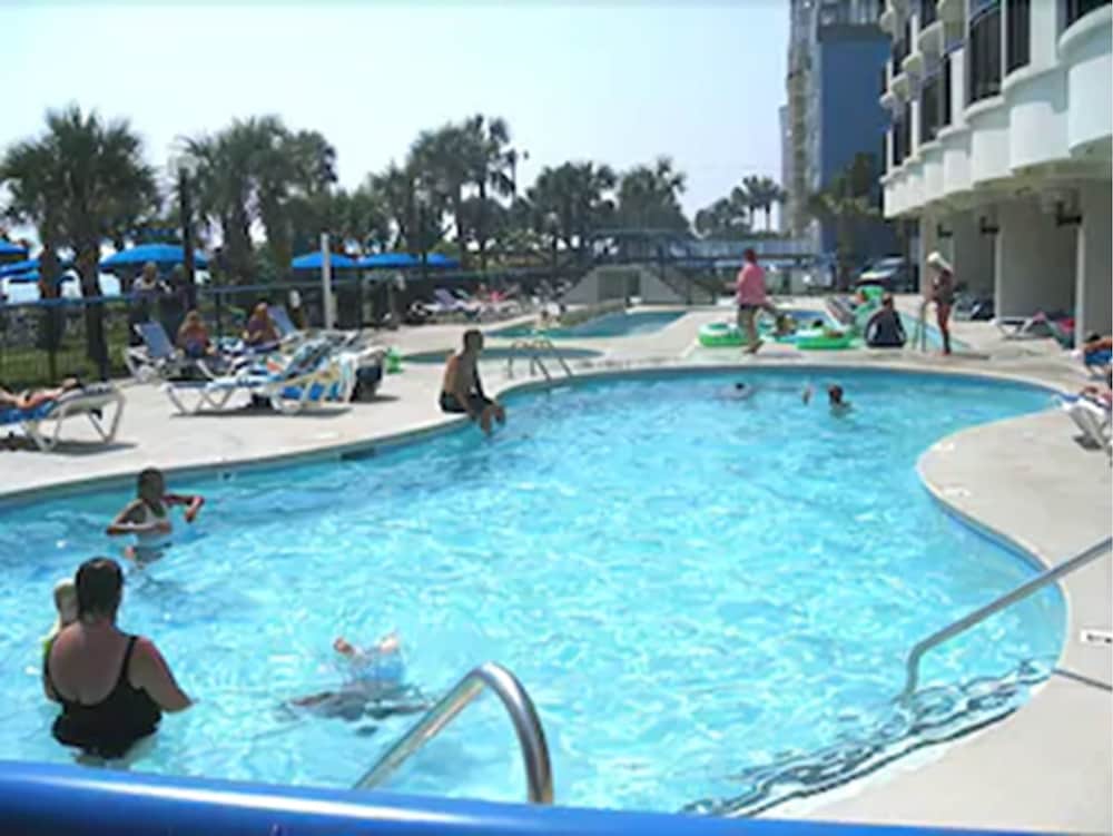 Boardwalk Beach Resort 11/40