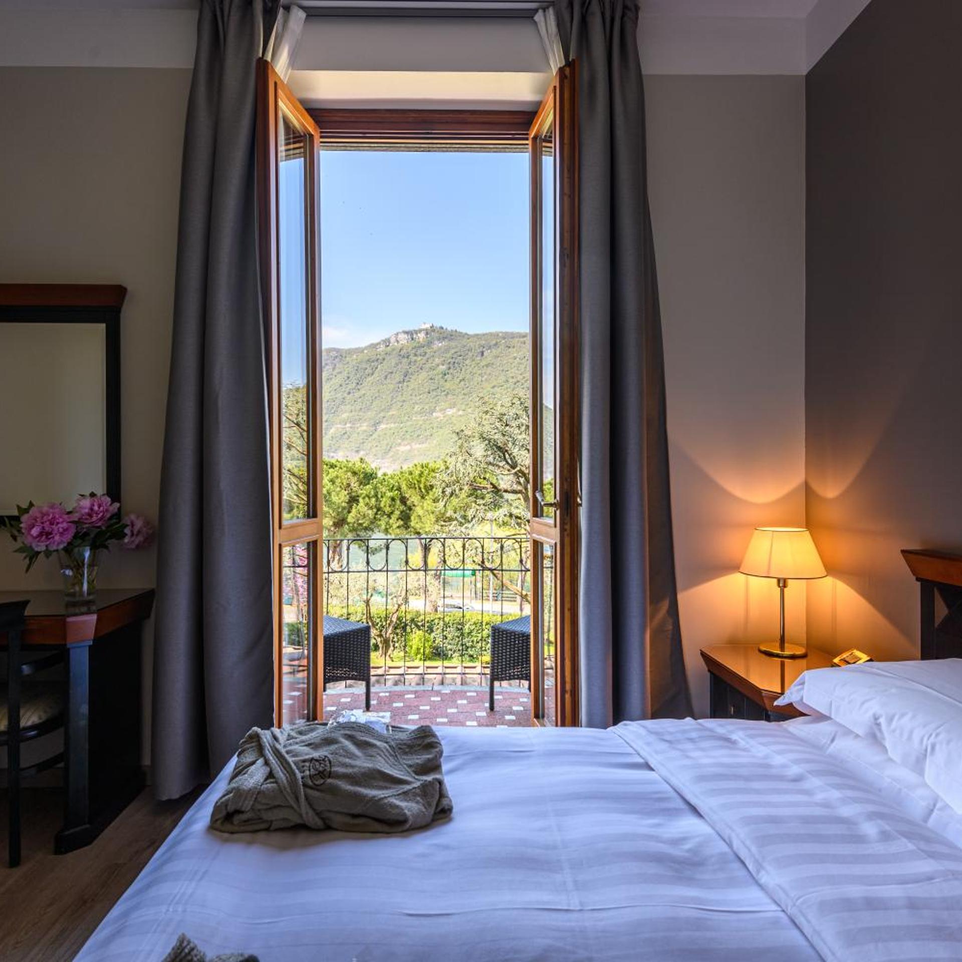 HOTEL VILLA KINZICA 17/53