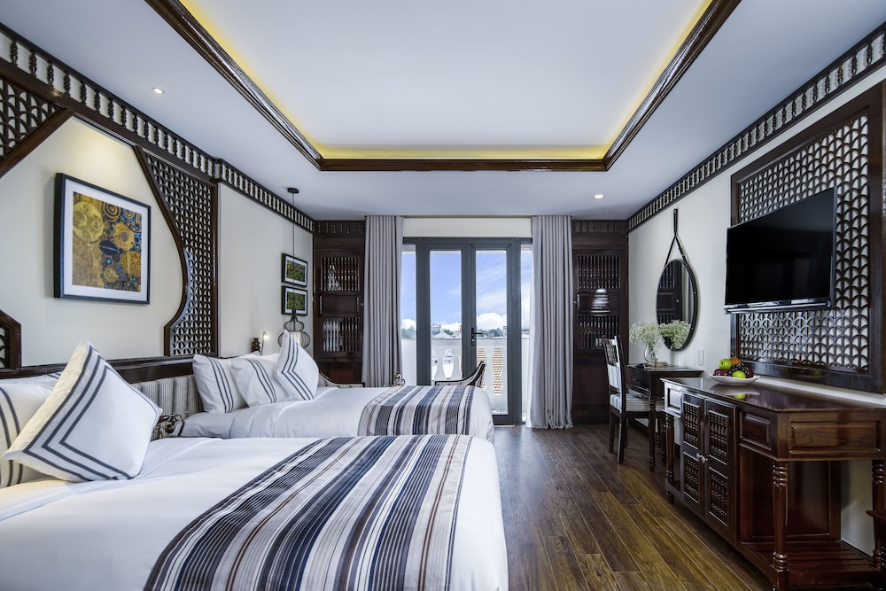 Le Pavillon Hoi An Paradis Hotel & Spa 5/25