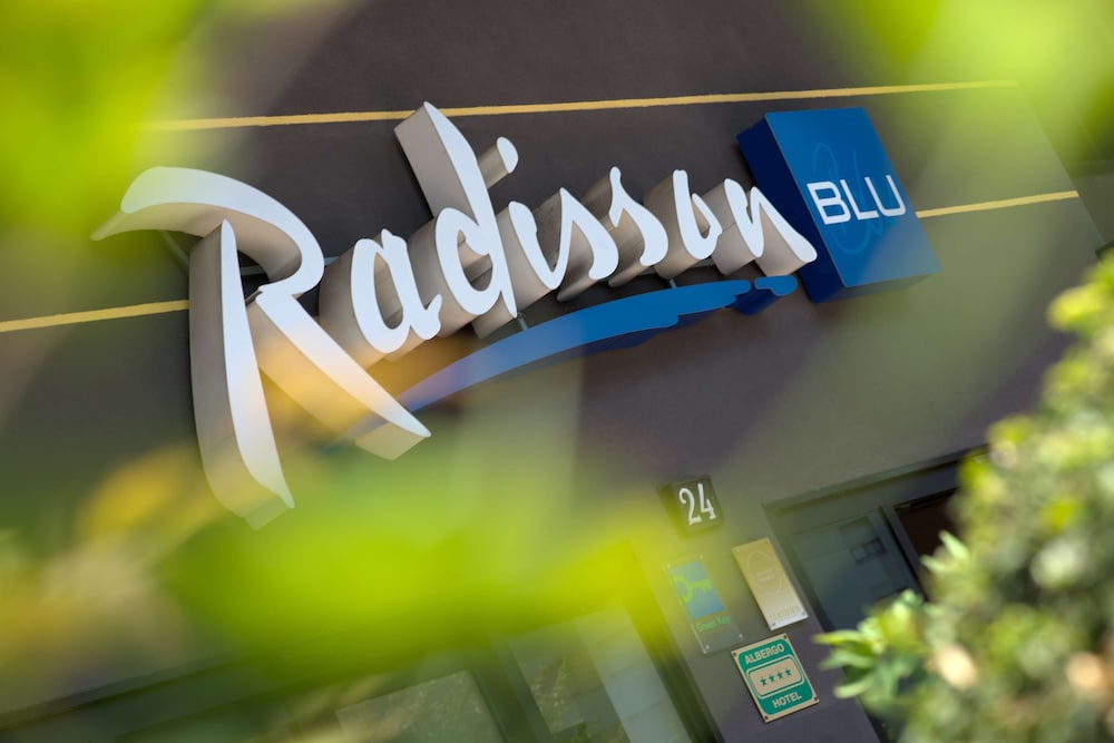 RADISSON BLU HOTEL MILAN 5/68