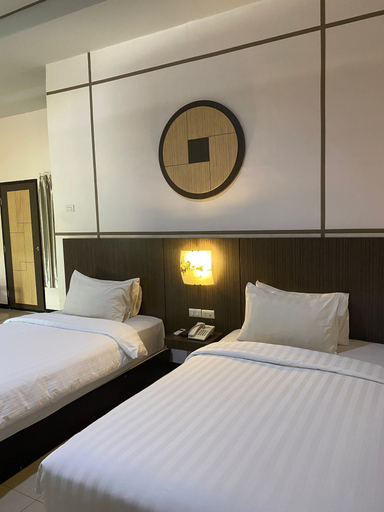 Japanese, Deluxe, Twin Beds