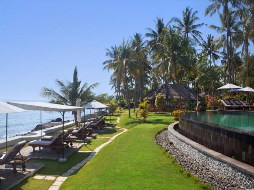 Siddhartha Ocean Front Resort Spa 44/50