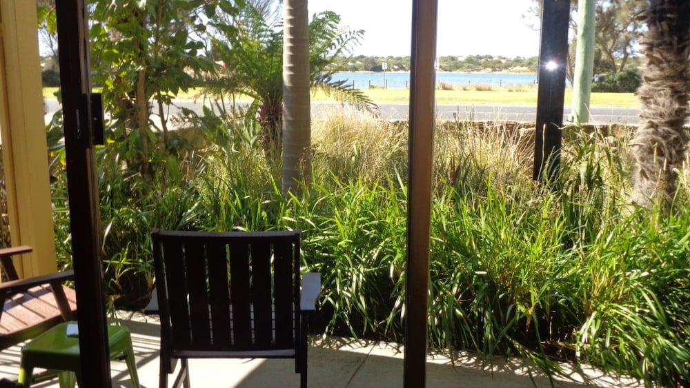 Abel Tasman Waterfront Motel 26/65