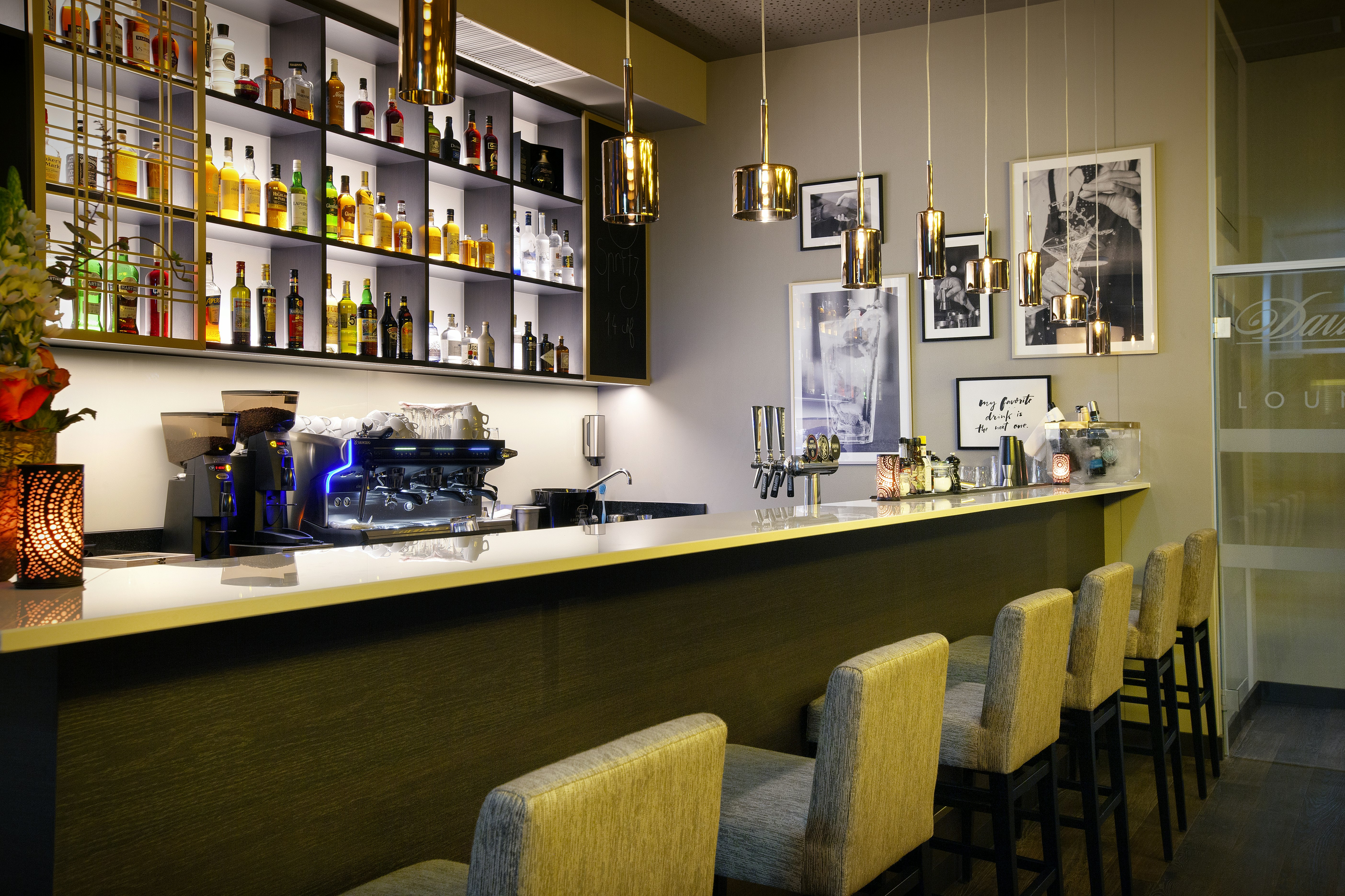 Hilton Garden Inn Zurich Limmattal 33/53