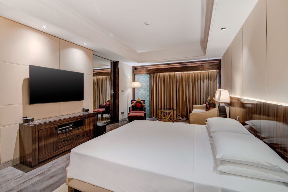 HYATT AHMEDABAD 46/50