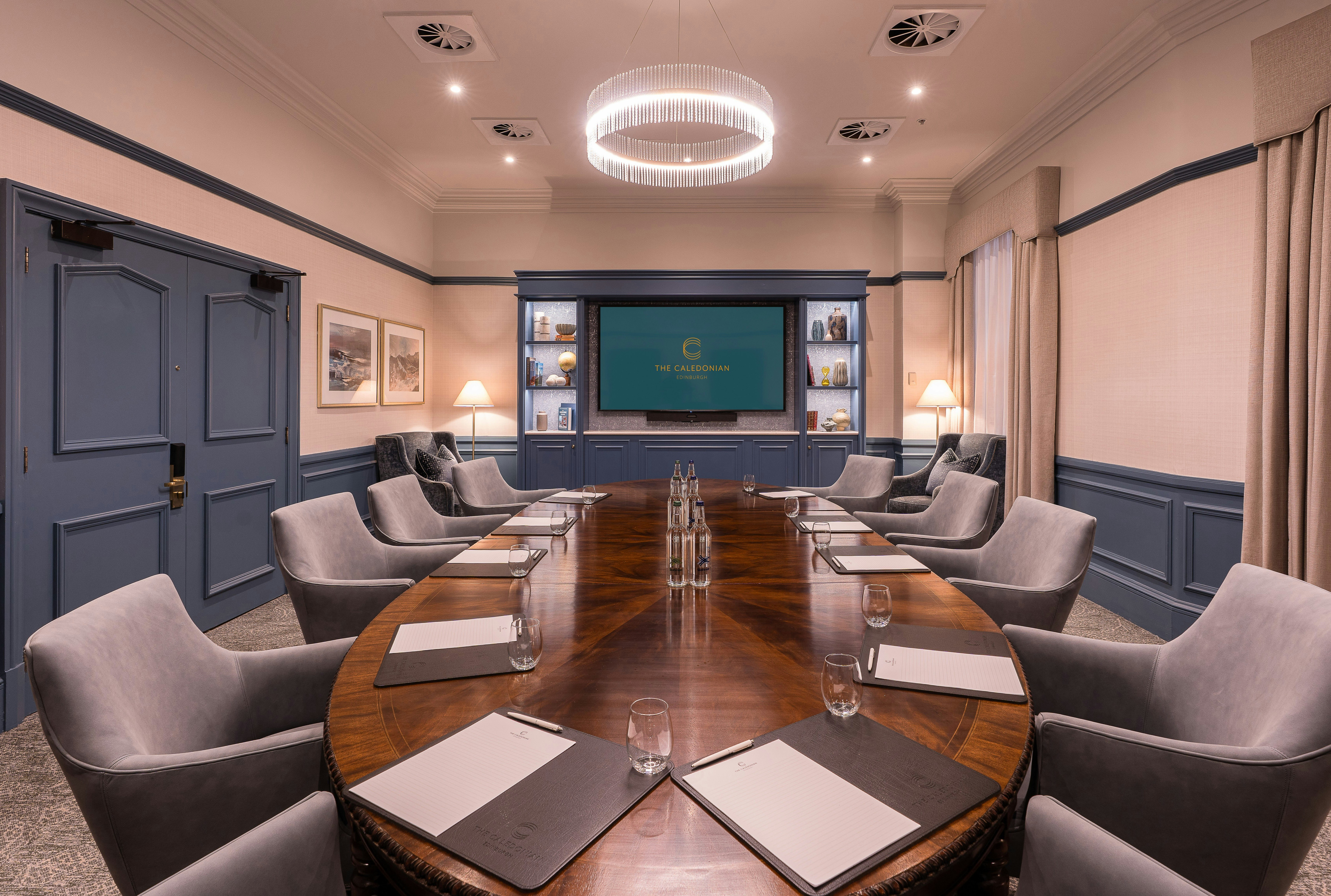 The Caledonian Edinburgh, Curio Collection by Hilton 44/60