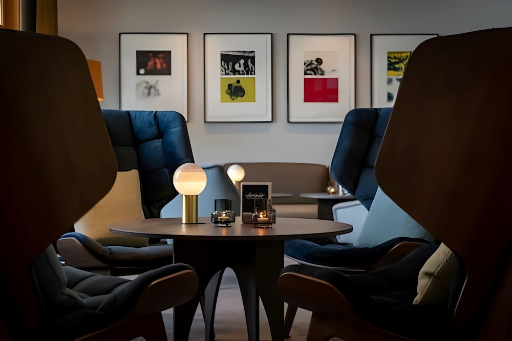 Hotel Schweizerhof Lenzerheide 34/41