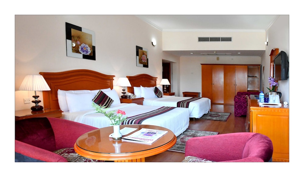Gulf Gate Hotel 10/46