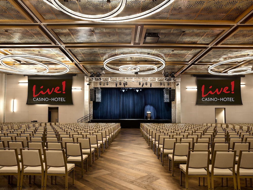 Live! Casino & Hotel Philadelphia 25/27