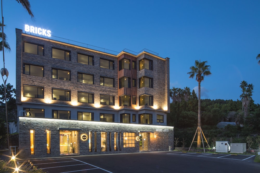 Jeju Bricks Hotel photo1