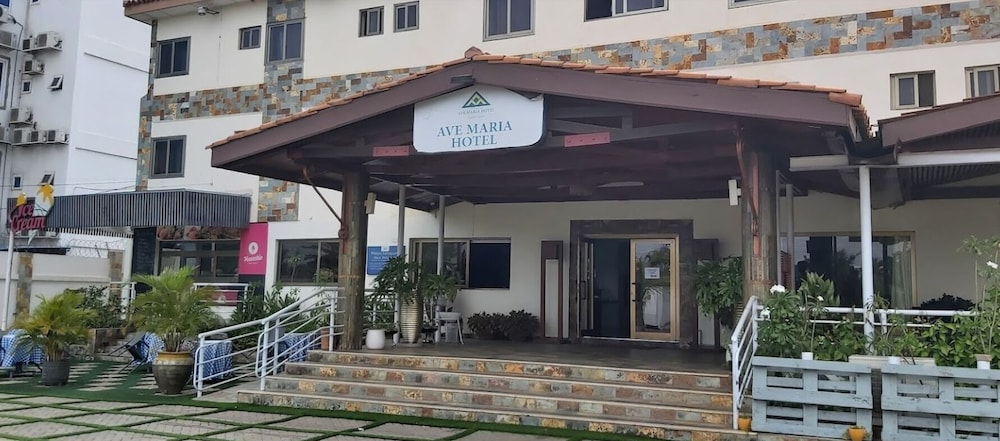 Hotel Tulip Inn Accra 12/62