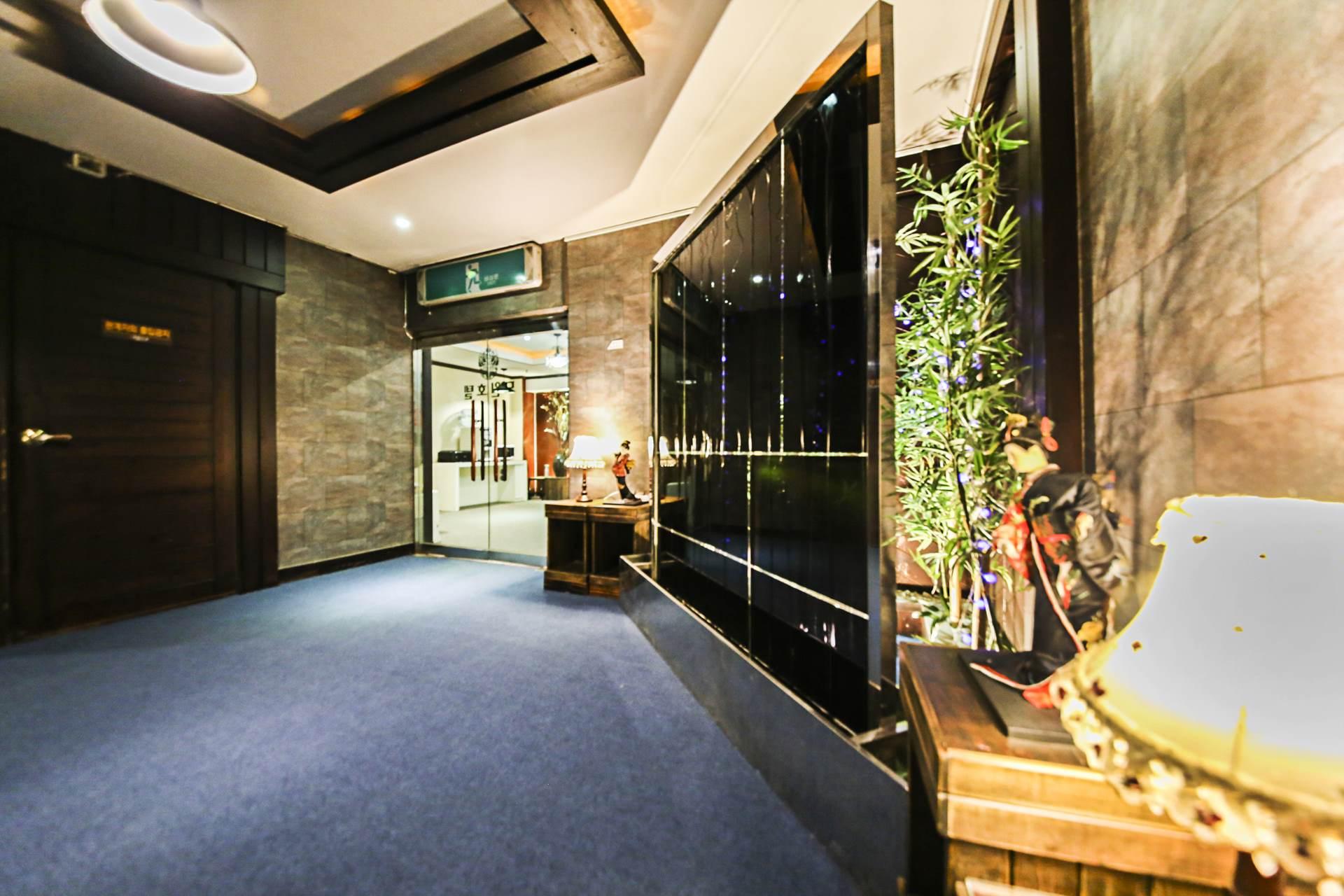 Mowon Hotel 60/71