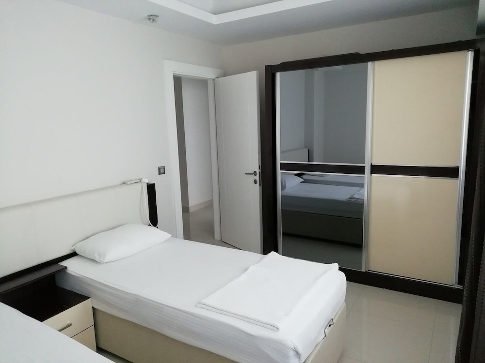 Azura Park Tourism Complex 18/75