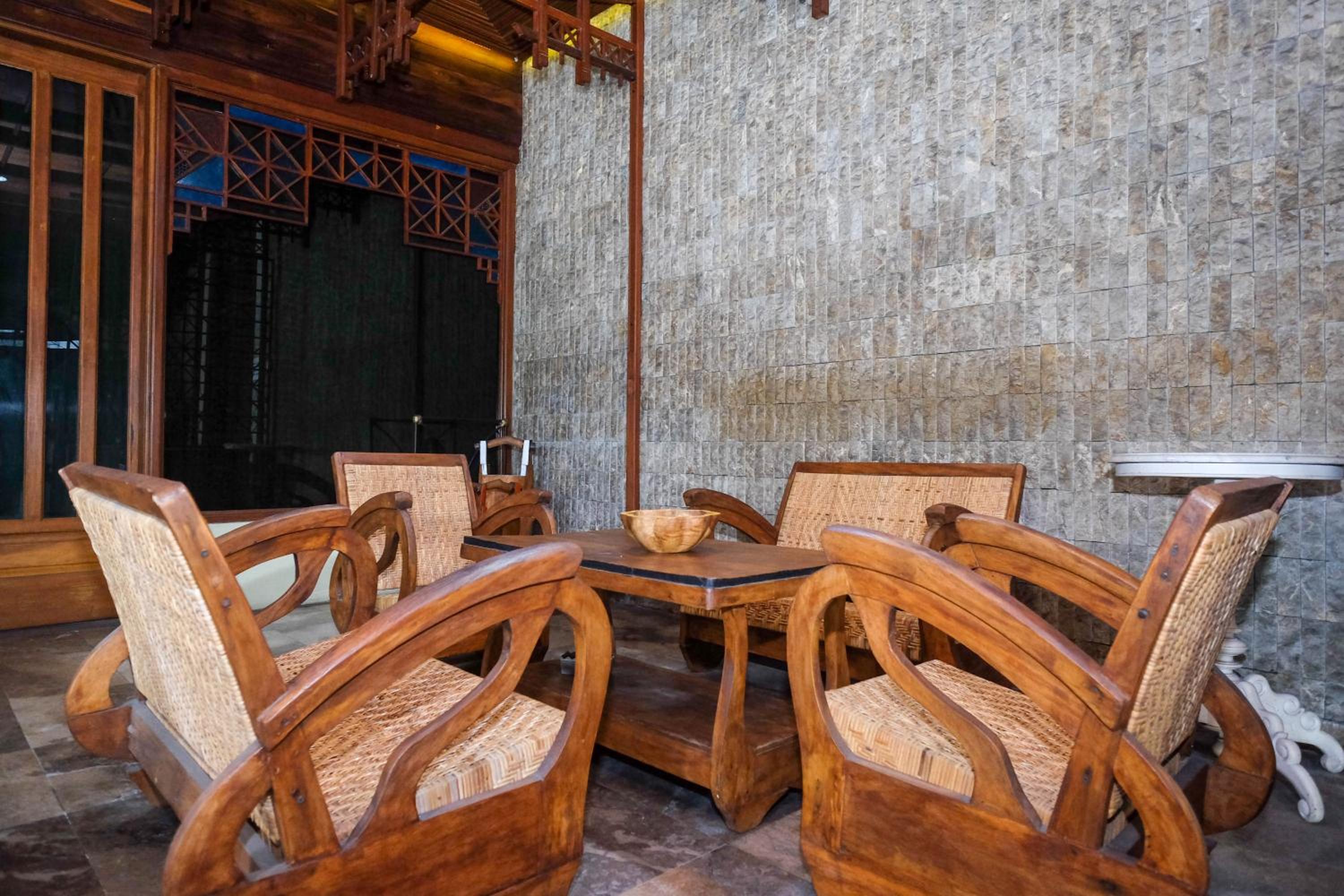 OYO 3778 Hotel Wisnugraha Syariah 35/50