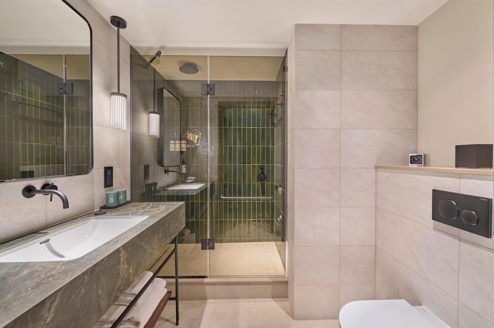 Hyatt Regency London Blackfriars 60/61