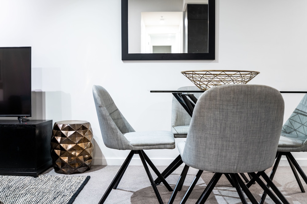 Opera Apartments South Brisbane 52/70