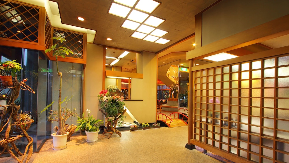 ISAWA VIEW HOTEL 12/48