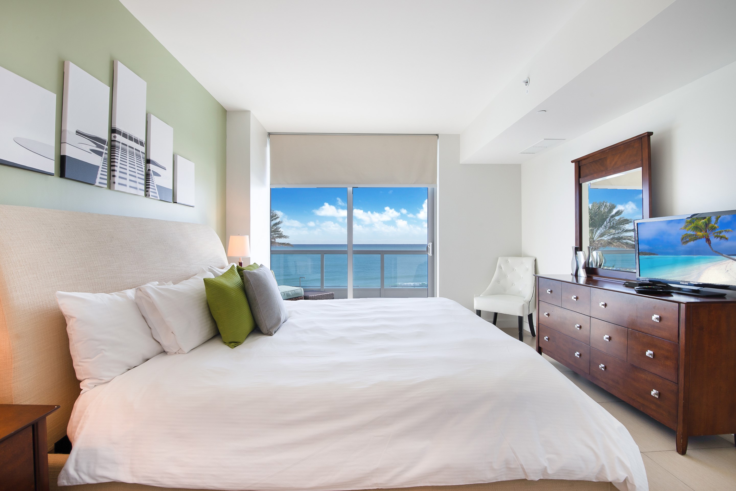 1 Bedroom, Apartment, Ocean Front