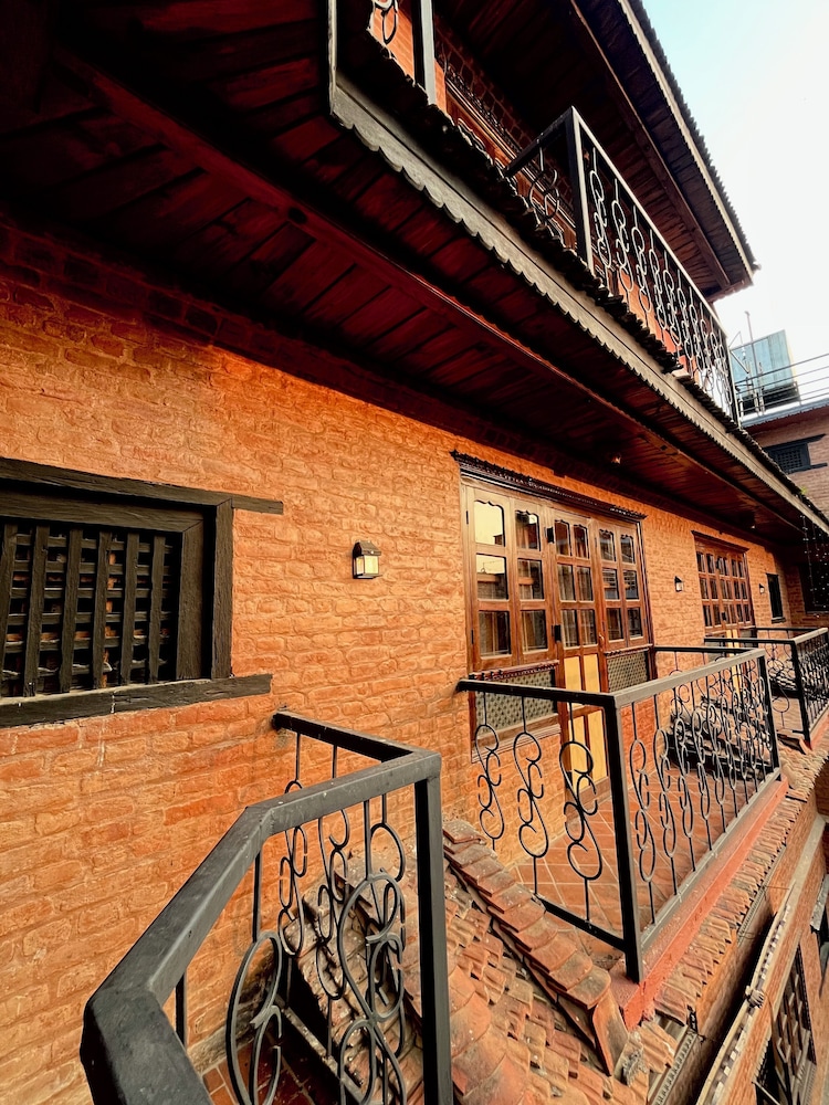 Shiva Guest House 8/50