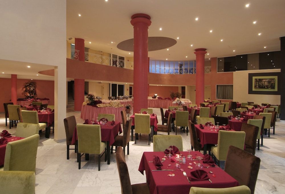 Hotel Tghat Fes 36/42