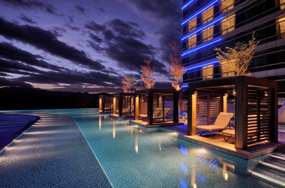 Swissotel Clark Philippines 32/60