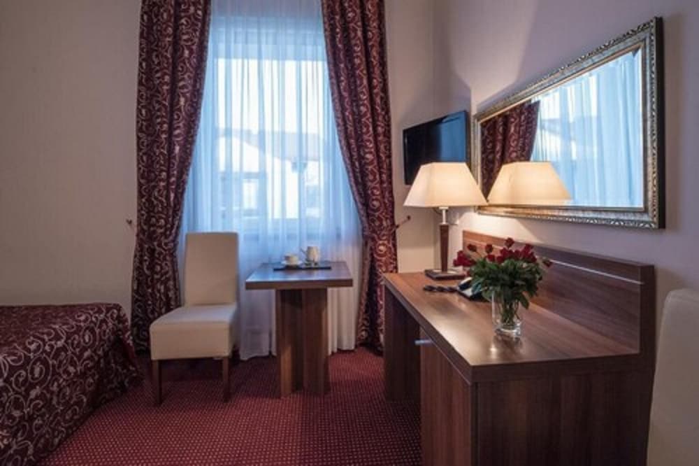 Hotel Jasek 14/27