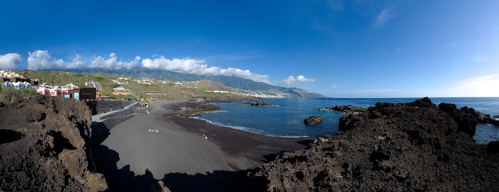 La Caleta 30/47