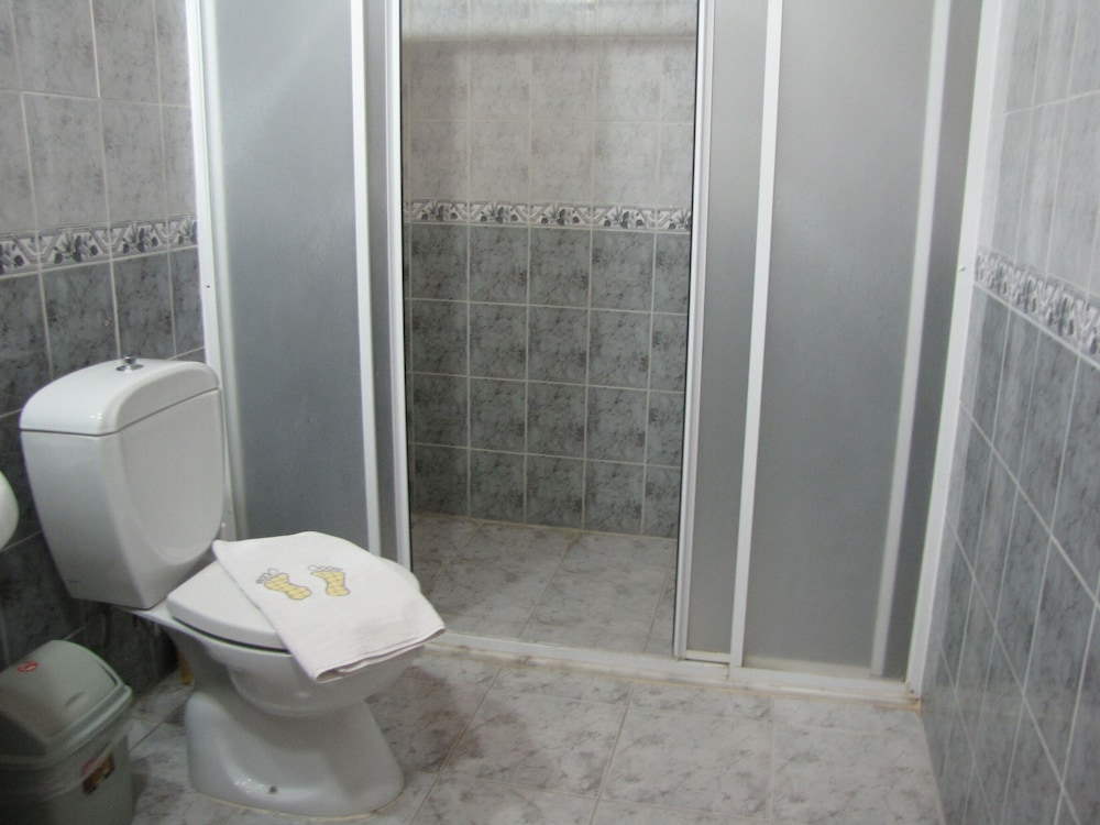 Ali Babas Guesthouse 28/42