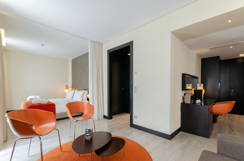 Hotel Santa Justa Lisboa 46/68
