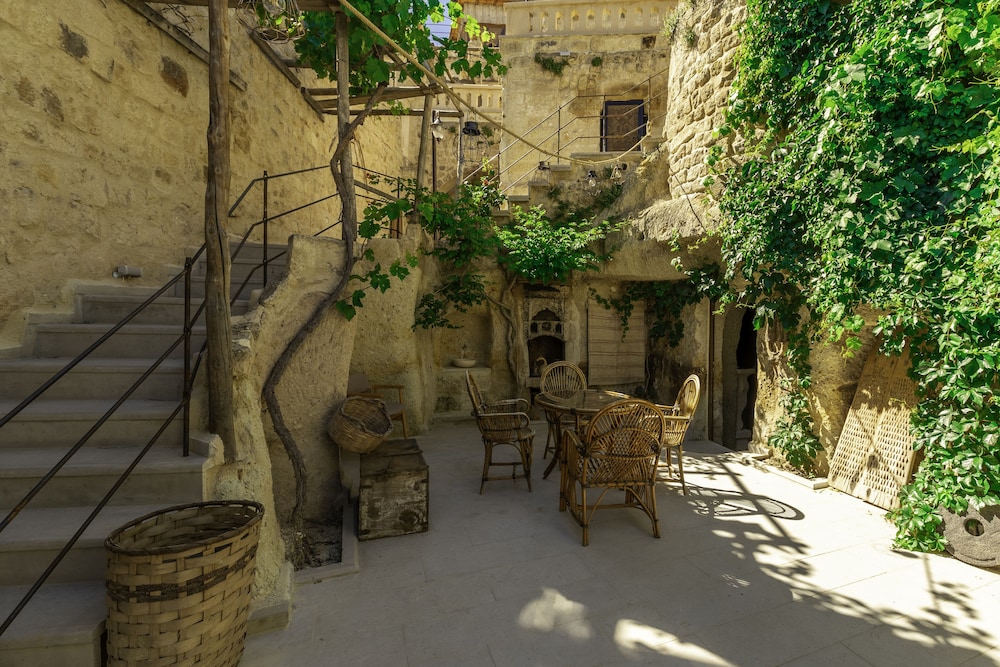 Kayata Cave Suites 43/50